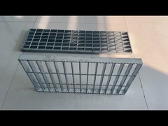 Plancher de grille en acier pour les escaliers galvanisé à chaud 30 * 5 mm