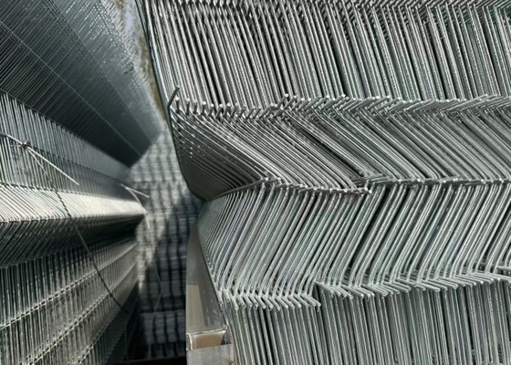 Triangle Fence Panel | Galvanized Steel, Easy Installation High-Security for Construction Sites
