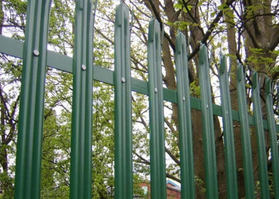 Clôture de palissade en acier vert revêtu en PVC avec 2,4 mm de paille pour la sécurité ferroviaire