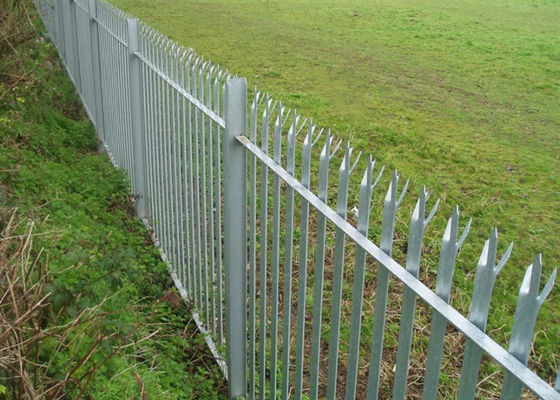 L'euro PVC a enduit la barrière en acier W Pale For Garden de palissade de 1.8*2.75m