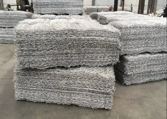 Boîte en gabon enduite en PVC à trou carré enduite en zinc 220-270g