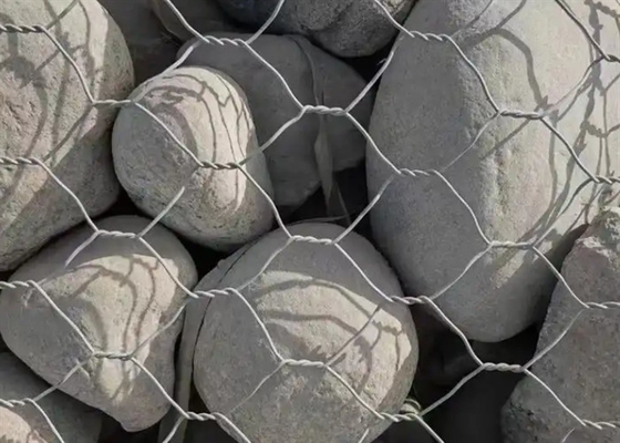 Boîtes de gabon gavanisées à chaud / cages de pierre gabon hexagonales pour inondation
