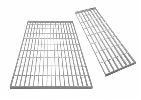 Grille de passerelle en acier galvanisé soudé pour usine sidérurgique 40*5 mm