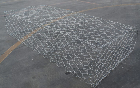 Excellente durabilité Boîte en gabion revêtue de zinc pour le mur de soutènement de contrôle des inondations