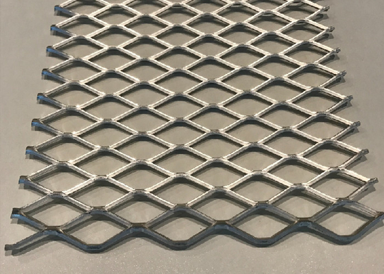 Maillage métallique étendu haute résistance conception ventilée Tailles personnalisées disponibles