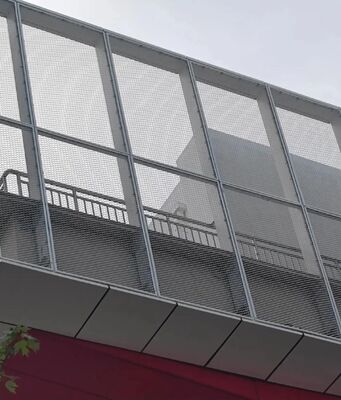 Grillage Métallique Déployé Diamant Architectural pour Façade et Design Intérieur