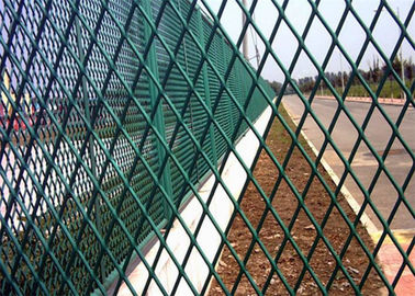 Panneaux augmentés de barrière enduits par poudre en métal, rouille de maille en métal de forme de diamant anti