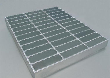 Grille résistante de barre aérée par sécurité, plancher de solides solubles râpant les biens vigoureux