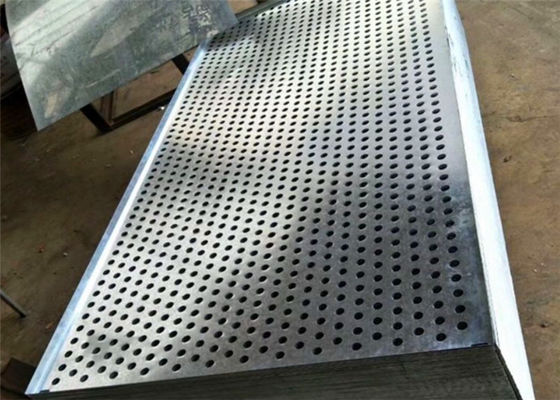 feuille en aluminium perforée décorative de trou de 0.8mm pour la filtration liquide