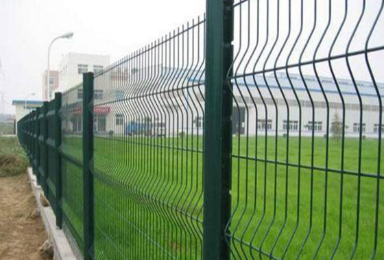 Le PVC enduit a courbé/triangle pliant Brc Mesh Fencing